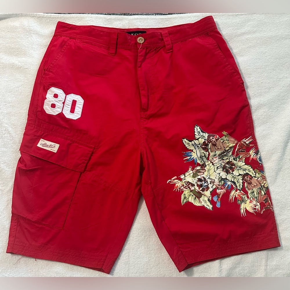 AKOO‎ Men's Vintage Red Cargo Short
with Design - Size 36